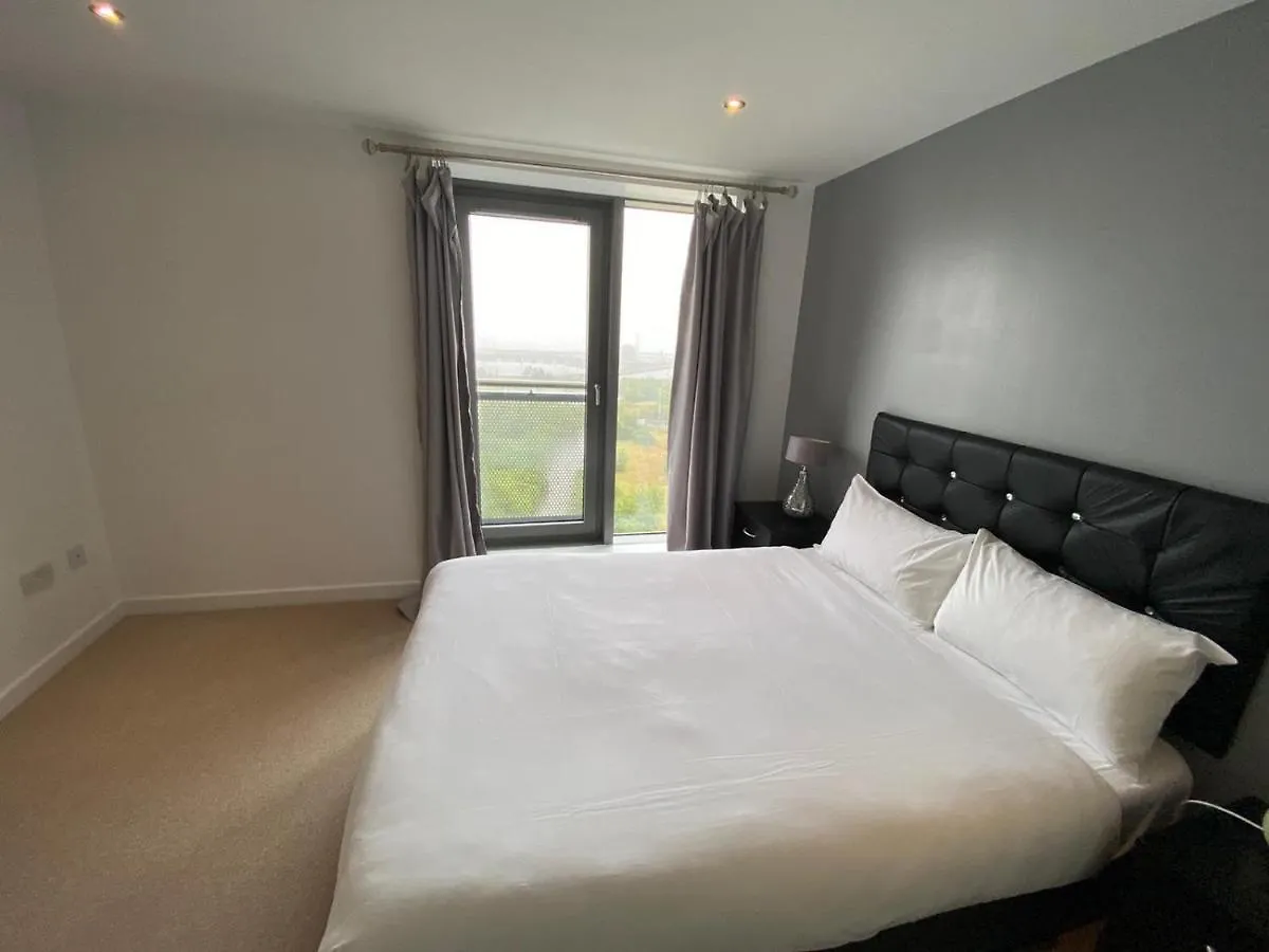 Grand Harbour Apartments Edinburgh