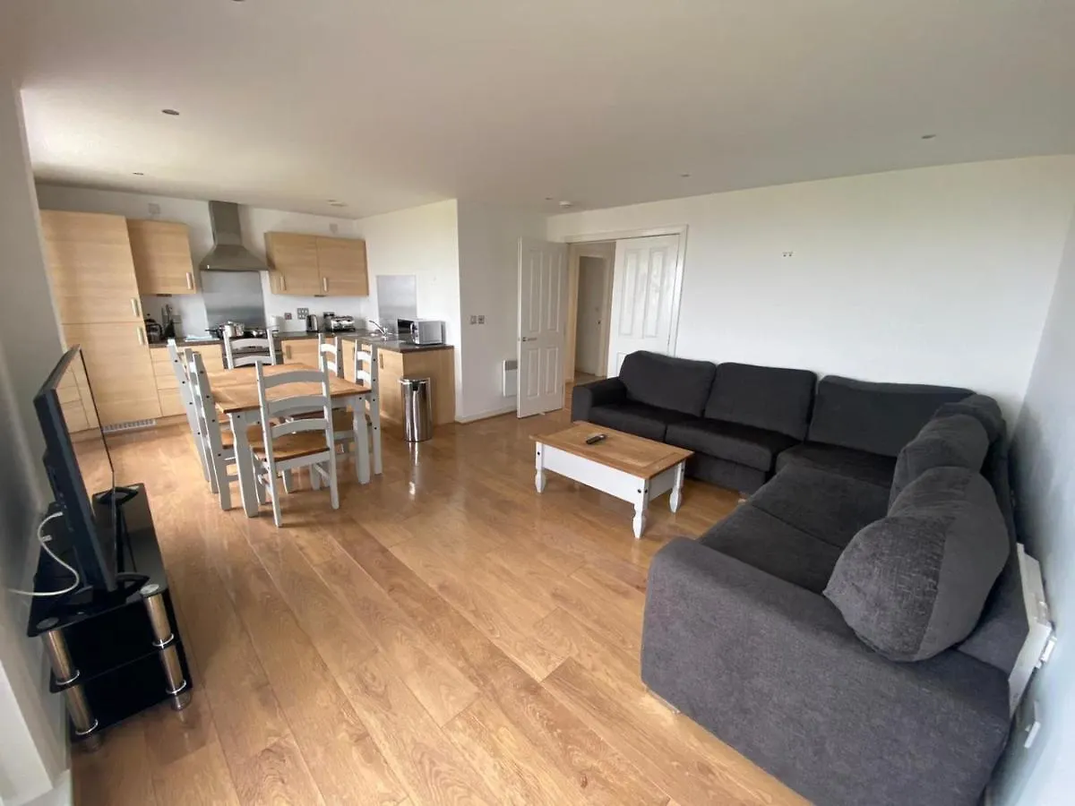 Grand Harbour Apartments Edinburgh