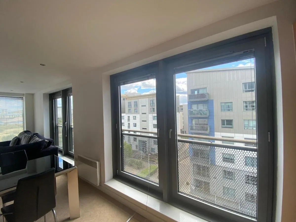 Grand Harbour Apartments Edinburgh