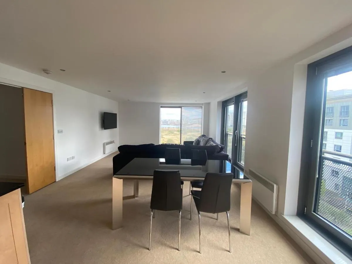 Grand Harbour Apartments Edinburgh
