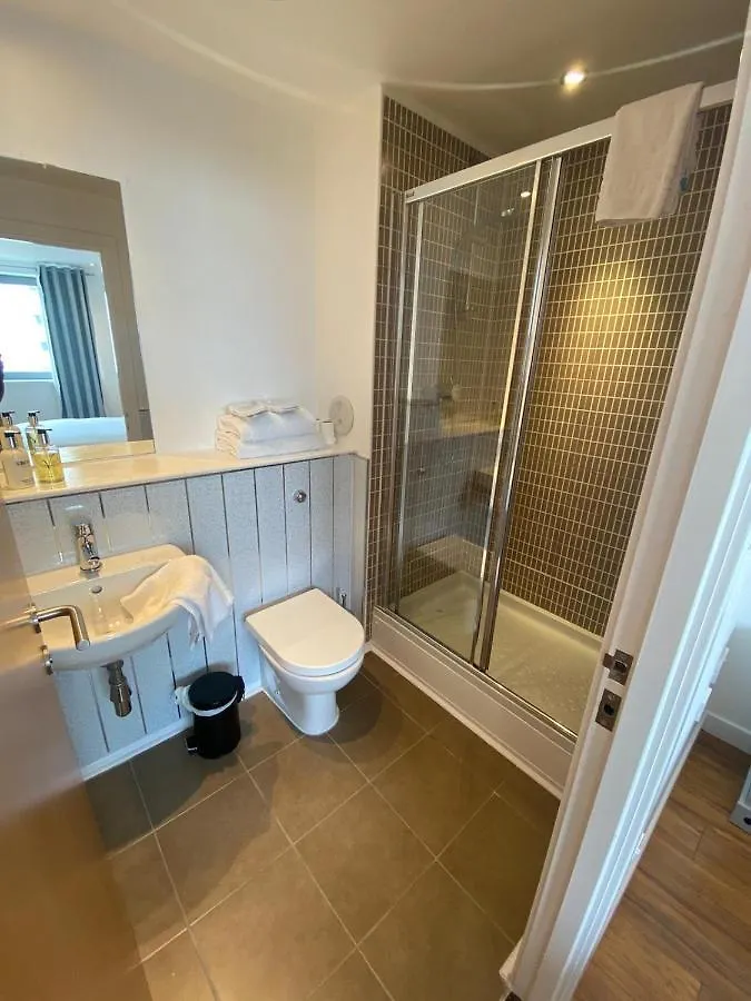 Grand Harbour Apartments Edinburgh United Kingdom