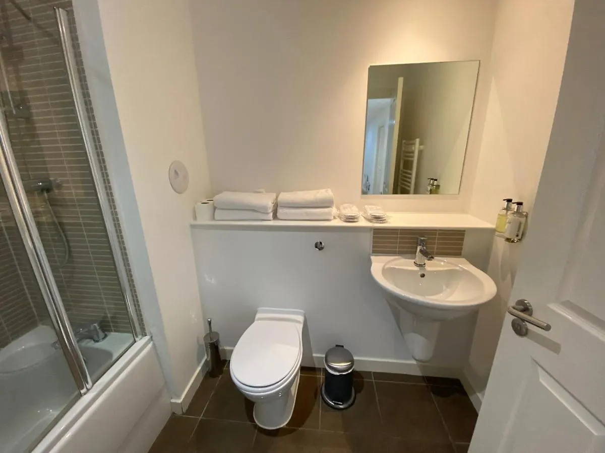 Grand Harbour Apartments Edinburgh United Kingdom