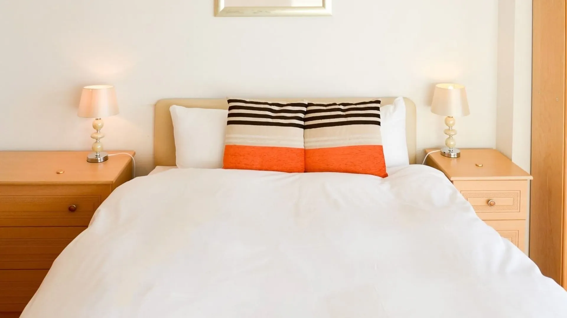 Grand Harbour Apartments Edinburgh